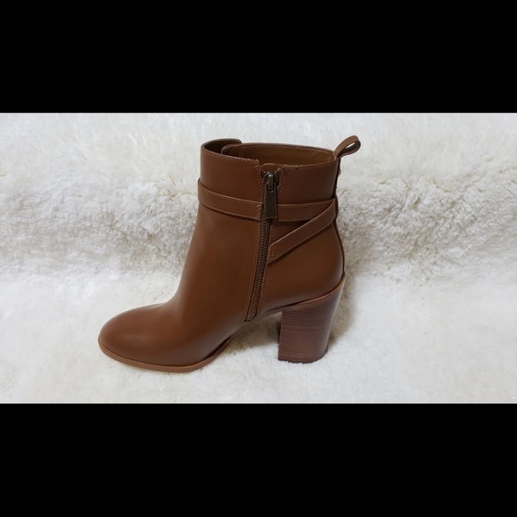 Michael Kors ankle booties - Picture 6 of 12